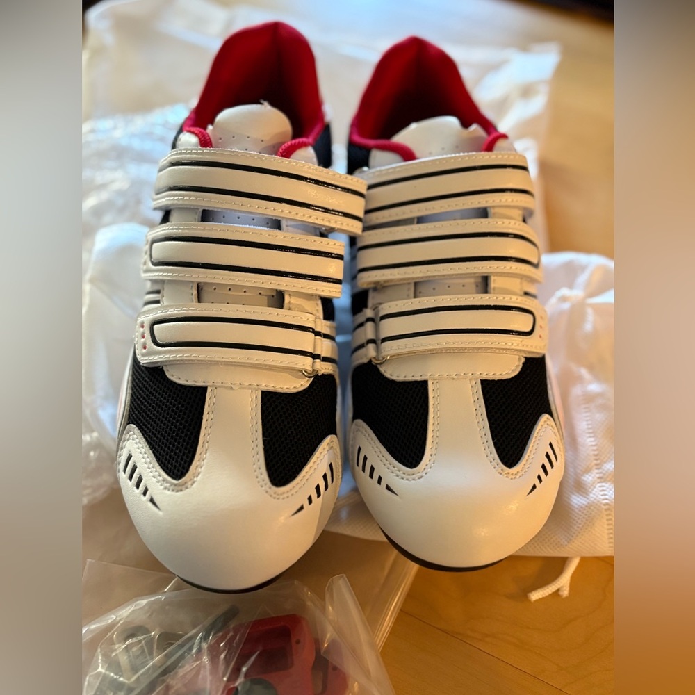White and Black Velcro a Peloton Sneakers size 6.5